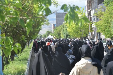 تصاویر/ همایش پیاده روی دهه کرامت در شهرستان شوط