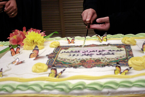تصاویر/ جشن خواهران خدمه حرم مطهر رضوی در دهه کرامت
