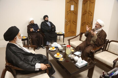 بازدید رئیس دانشگاه قم از مجتمع عالی تربیت مجتهد مدیر محمدیه