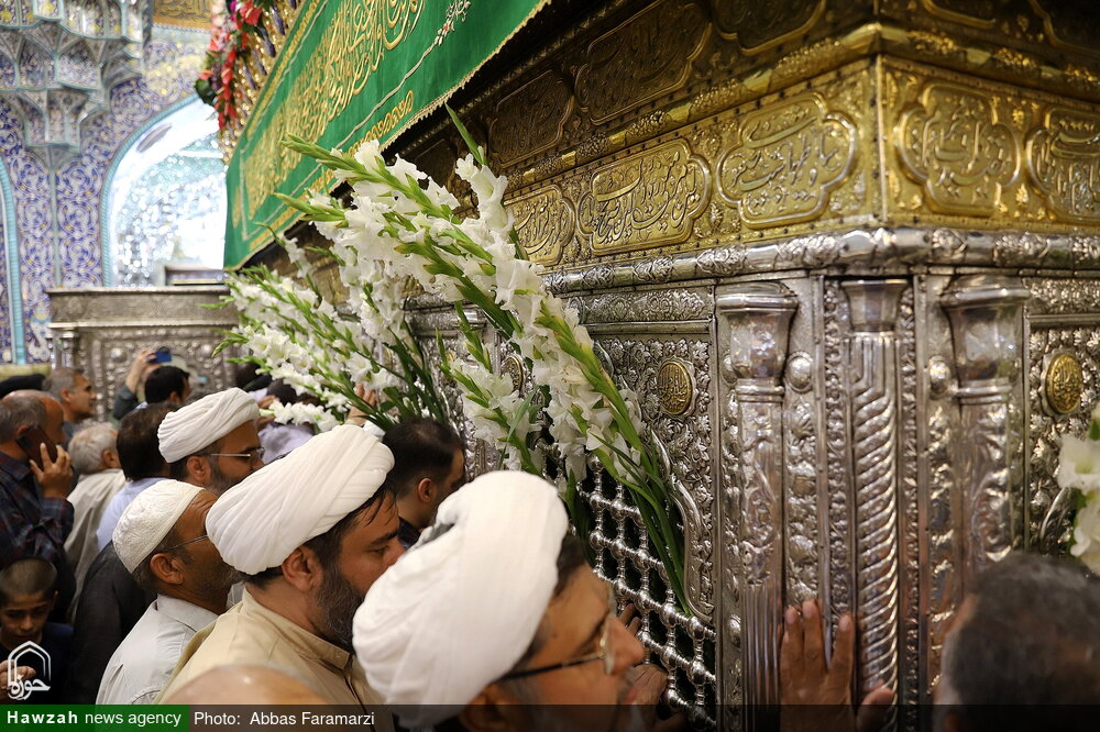 Lady Masuma Holy Shrine showered with flower