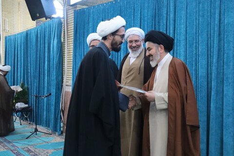 تصاویر/ آیین تجلیل از از اساتید و طلاب ممتاز حوزه علمیه امام خمینی ارومیه