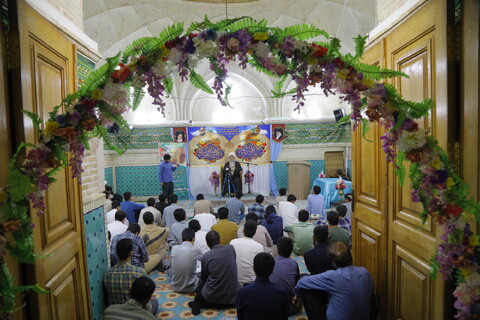 تصاویر / محفل انس با قرآن به مناسبت ولادت امام ضا (ع) در امامزاده علی بن چعفر (ع)