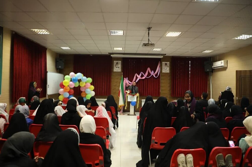 دورهمی فرشتههای زمینی در کاشان برگزار شد