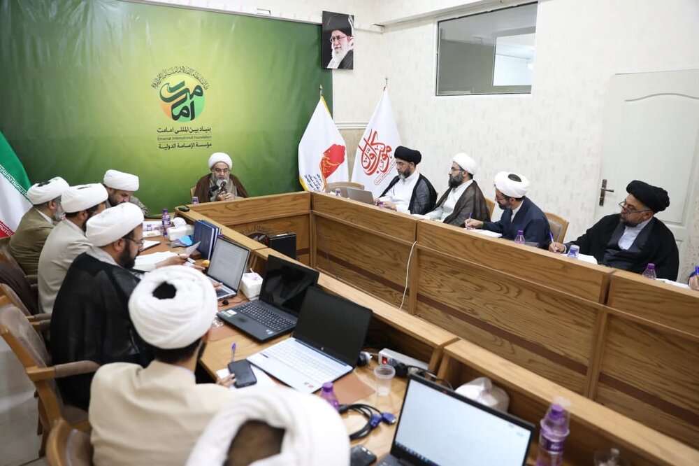 امامت عنصر اصلی و اساس منظومه فرهنگ اسلامی است