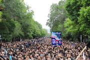 کلیپ | سنگ تمام تبریزی ها در مراسم بدرقه رئیس جمهور و همراهانش