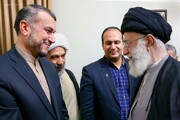 सुप्रीम लीडर के साथ ईरान के राष्ट्रपति और शहीद होने वालों की कुछ तस्वीरें