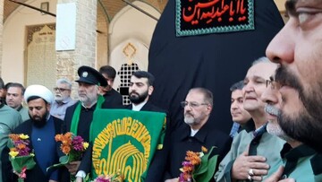 تصاویر/ کاروان زیرسایه خورشید در هیأت حسینی نخل کاشان