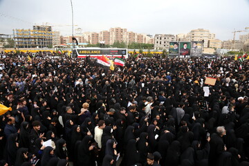 فیلم | استقبال تاریخی مردم قم از شهدای خدمت