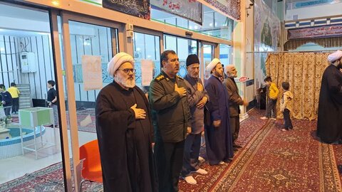 اجتماع امام رضایی های میاندوآب در سوگ رئیس جمهور و همراهانش