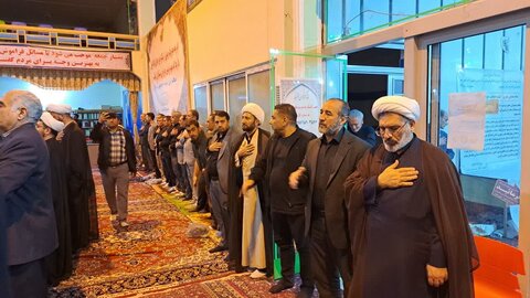 اجتماع امام رضایی های میاندوآب در سوگ رئیس جمهور و همراهانش