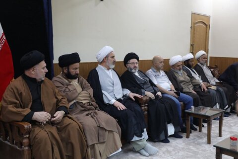 إقامة مجلس تأبين في مكتب الإمام الخامنئي في سوريا بمناسبة استشهاد رئيسي ورفاقه