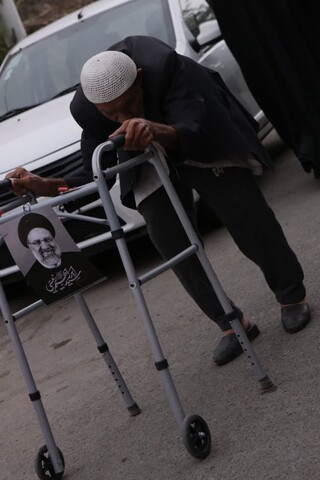 مشاهد من تشييع الشهيد رئيسي ومرافقيه في مدينة قم