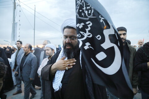 مشاهد من تشييع الشهيد رئيسي ومرافقيه في مدينة قم