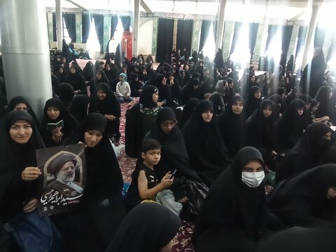 تصاویر/حضور طلاب مدرسه علمیه حضرت زهرا (س)سنجان در حماسه سوم خرداد در اراک