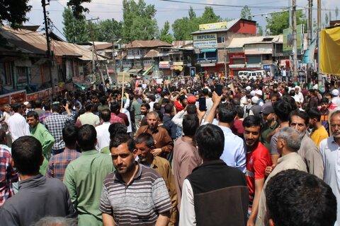 انجمنِ شرعی کے تحت شہدائے خدمت کی یاد میں ریلی