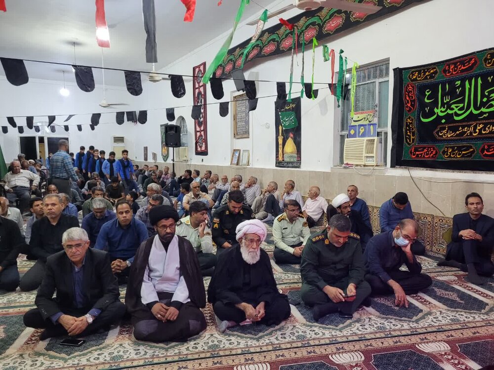 بزرگداشت شهدای خدمت در فین برگزار شد