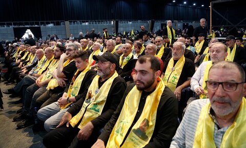 الاحتفال التكريمي الذي أقامه حزب الله للشهداء الأبرار الرئيس الإيراني ورفاقه