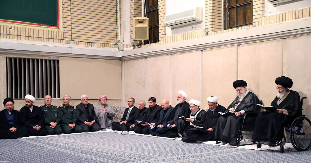 مجلس بزرگداشت شهدای خدمت در حسینیه امام خمینی(ره) با حضور رهبر معظم انقلاب
