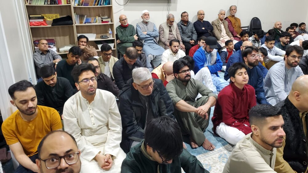 अली इस्लामिक मिशन टोरंटो कनाडा शहीदों की याद में शोक सभा