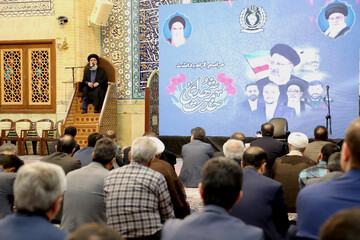 خداوند آن‌هایی را که اهل ایمان و عمل هستند عزیز می‌کند/معامله شهید رئیسی با خدا