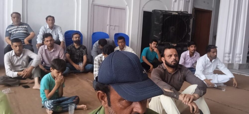 ایرانی قوم جذبہ شہادت سے سرشار ہے۔مقررین کا اظہار خیال