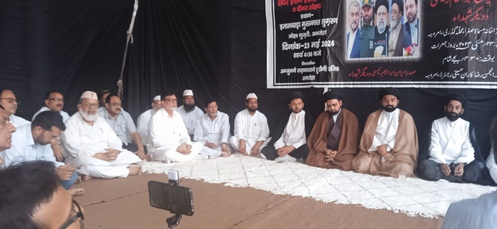 ایرانی قوم جذبہ شہادت سے سرشار ہے۔مقررین کا اظہار خیال