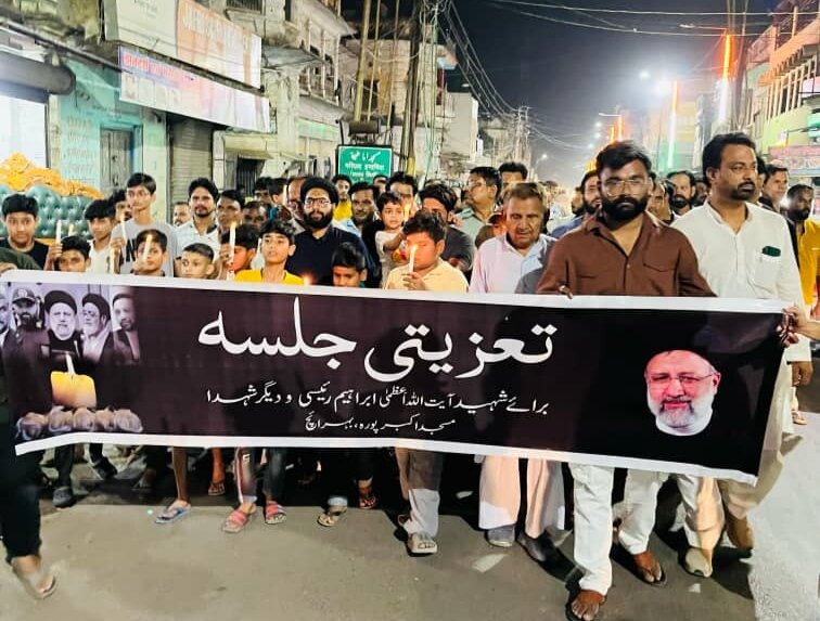 اتر پردیش میں شہدائے خدمت کی یاد میں تعزیتی اجلاس اور کینڈل مارچ کا اہتمام