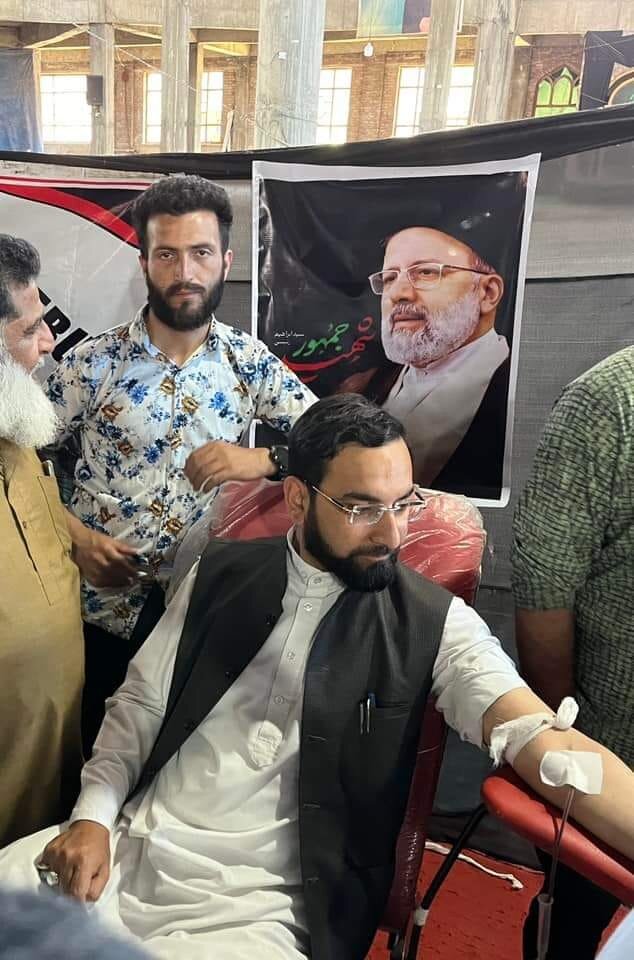 کشمیر میں شہدائے خدمت کو منفرد انداز میں خراجِ تحسین؛ مؤمنین نے خون کا عطیہ دیا