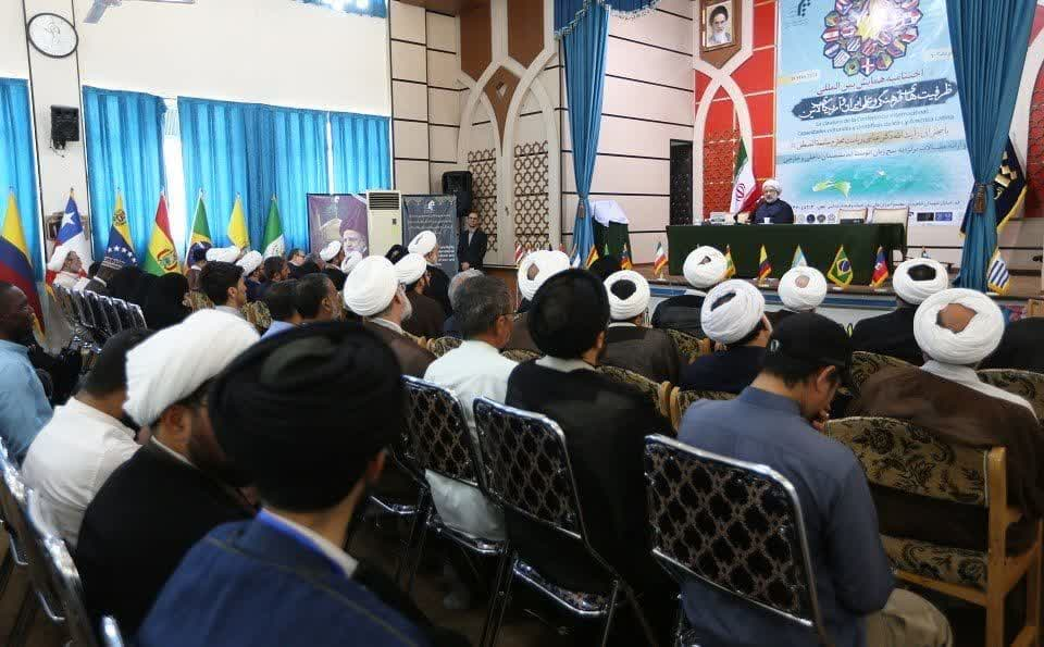 گفتمان تمدنی انقلاب اسلامی هواداران فراوانی در سراسر جهان دارد