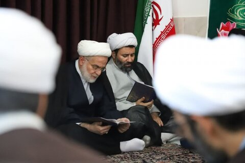 تصاویر/ برگزاری مراسم گرامیداشت رئیس جمهور فقید در دفتر امام جمعه شهرستان بیجار