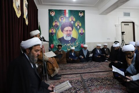 تصاویر/ برگزاری مراسم گرامیداشت رئیس جمهور فقید در دفتر امام جمعه شهرستان بیجار
