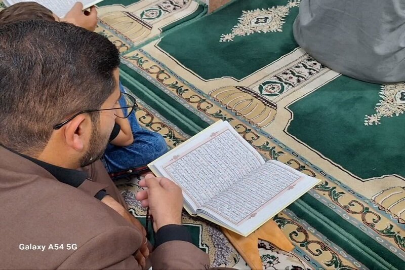 تشییع «شهدای خدمت» نشان داد که مردم دل در گرو انقلاب دارند+ عکس