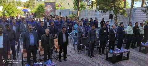 کارگران کارخانه قند یاسوج یاد و خاطره شهید رئیسی را گرامی داشتند