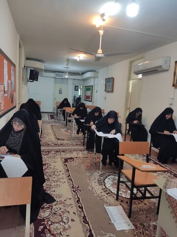 تصاویر/برگزاری آزمون کتبی متقاضیان تدریس مقطع سطح دو در استان مرکزی