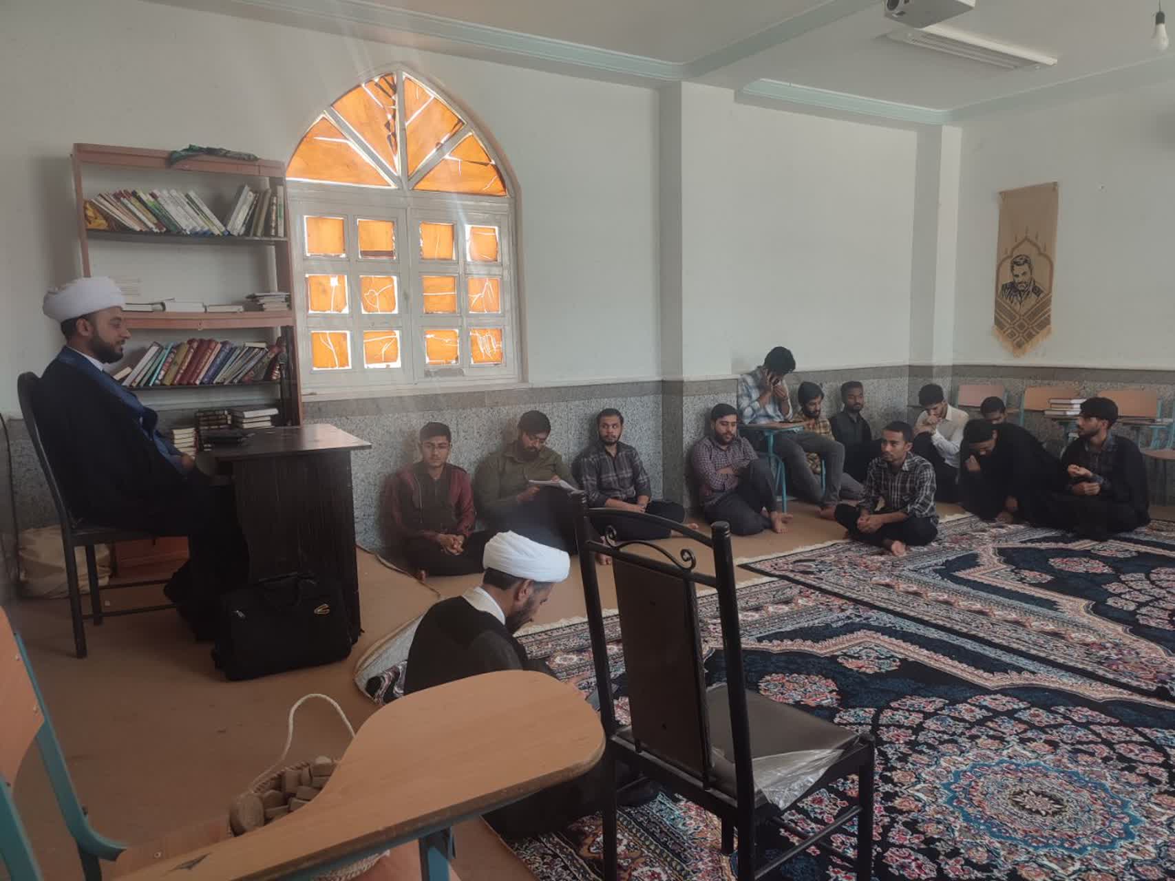 بازدید معاونین حوزه علمیه هرمزگان از مدرسه علمیه پارسیان