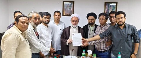 ورکنگ جرنلسٹ کلب کا ایرانی صدر اور ان کے ساتھیوں کی شہادت پر نماہندہ رہبر انقلاب اسلامی ہند سے ملاقات و تعزیتی پیغام