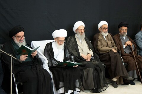 إقامة حفل تأبيني في مكتب آية الله العظمى نوري الهمداني للرئيس رئيسي ومرافقيه