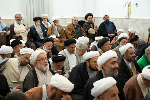 إقامة حفل تأبيني في مكتب آية الله العظمى نوري الهمداني للرئيس رئيسي ومرافقيه