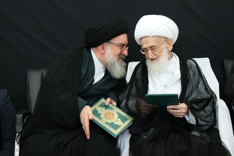 إقامة حفل تأبيني في مكتب آية الله العظمى نوري الهمداني للرئيس رئيسي ومرافقيه