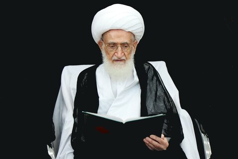 إقامة حفل تأبيني في مكتب آية الله العظمى نوري الهمداني للرئيس رئيسي ومرافقيه