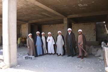 تصاویر/ بازدید اعضای شورای عالی حوزه علمیه هرمزگان از پروژه مرکز مدیریت