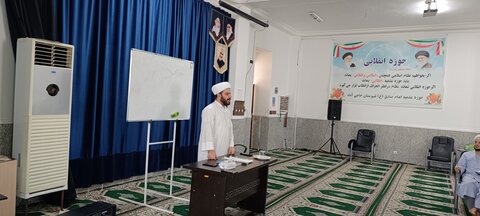 تصاویر/ برگزاری دوره دانش افزایی ادبیات عرب در استان هرمزگان