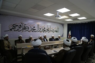 بررسی راهکارهای تقویت همکاری حوزه علمیه و دفتر تبلیغات اسلامی خوزستان