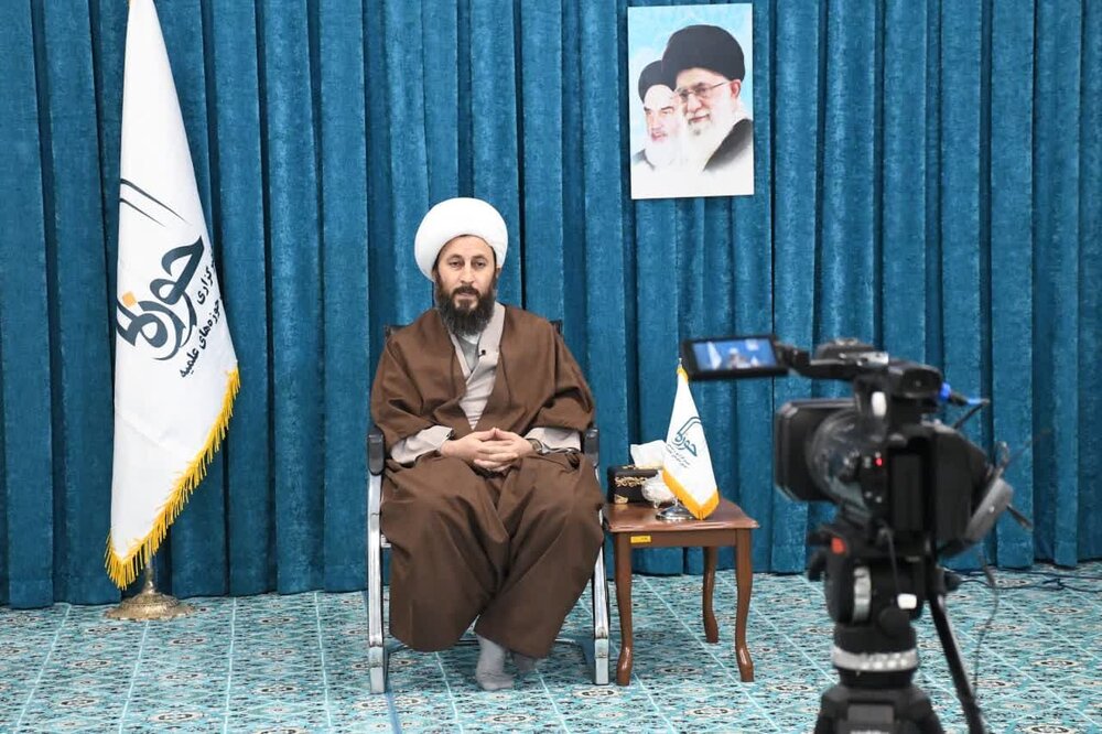 امام خمینی(ره) قسم می خورد که و الله یک قدم برای ریاست بر نداشته است