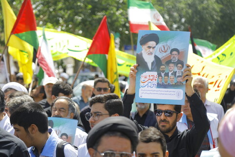 تصاویر / راهپیمایی یوم الله ۱۵خرداد توسط مردم انقلابی قم