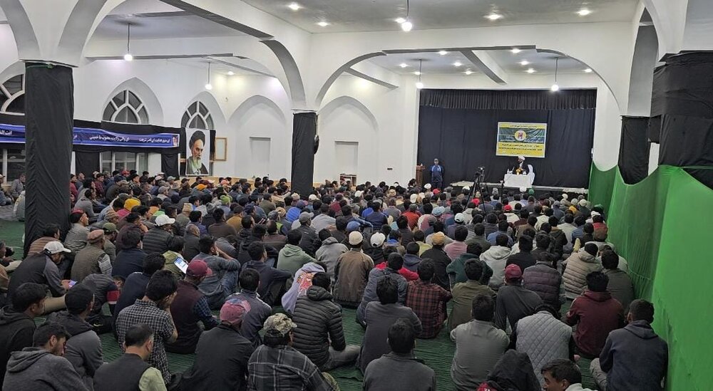 انجمنِ صاحب الزمان (عج) لداخ کے تحت یاد امام و شہداء کے عنوان سے عظیم الشان اجتماع؛ برصغیر کے معروف عالم دین مولانا اختر عباس جون کی خصوصی شرکت