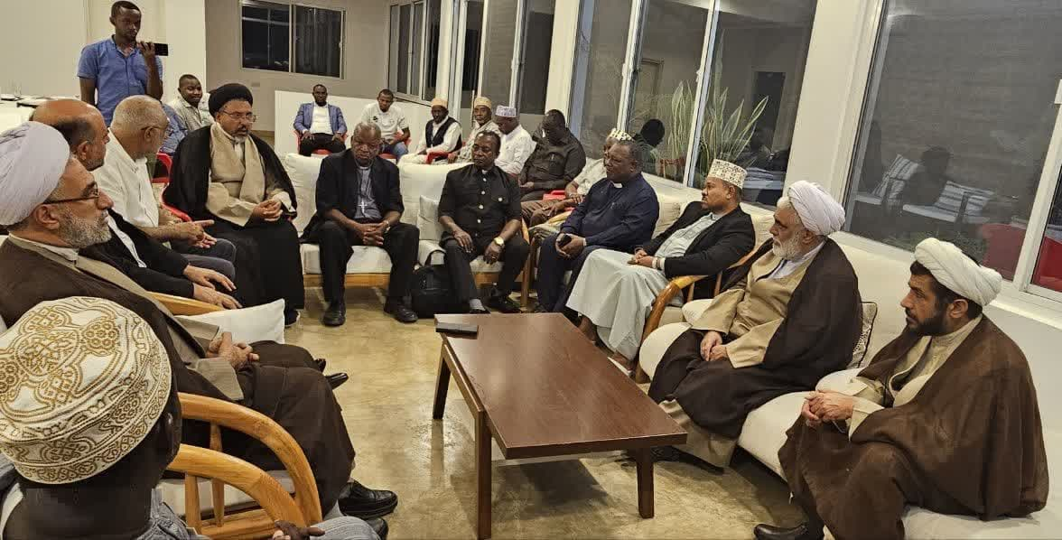 دیدار جانشین ریاست المصطفی با اسقف اعظم تانزانیا