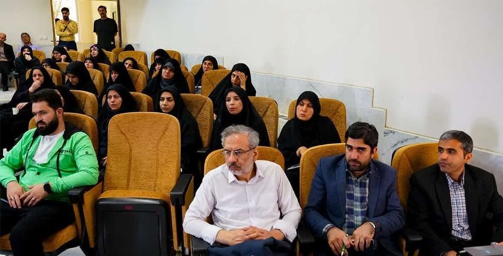 آغاز بکار ضیافت اندیشه اساتید دانشگاه کاشان