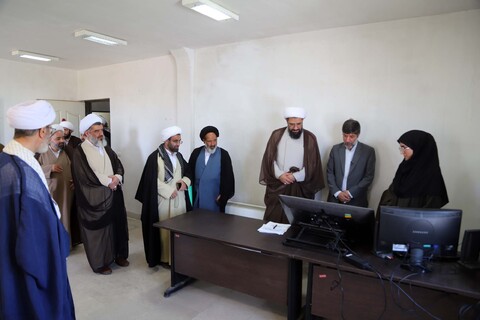 تصاویر / نشست مشترک ائمه جمعه استان با مدیران صدا و سیمای استان همدان