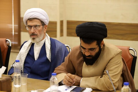 تصاویر / نشست مشترک ائمه جمعه استان با مدیران صدا و سیمای استان همدان